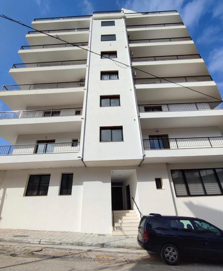 Blissful Apartments Sarandë Exterior foto
